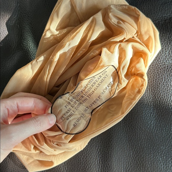 Chic Strapless White Floral Dress - Picture 16 of 16